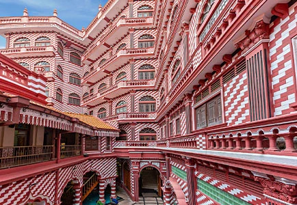 Luxury Travel Folks  -  Romance in Paradise